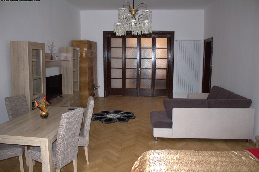 Apartament Piata Sfatului Брашов Екстер'єр фото