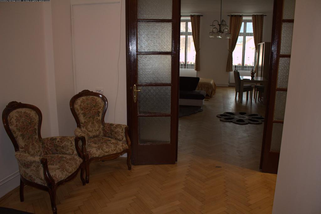 Apartament Piata Sfatului Брашов Екстер'єр фото